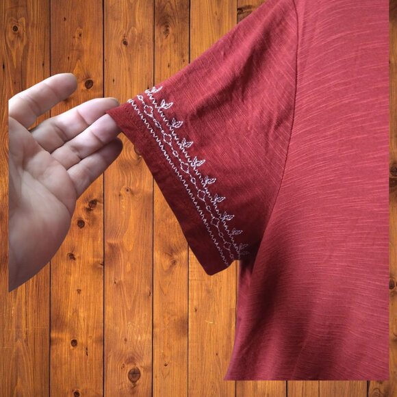 RAFAELLA WOMEN'S LARGE SHORT SLEEVE RED WHITE EMBROIDERED PULLOVER TOP - Picture 4 of 7